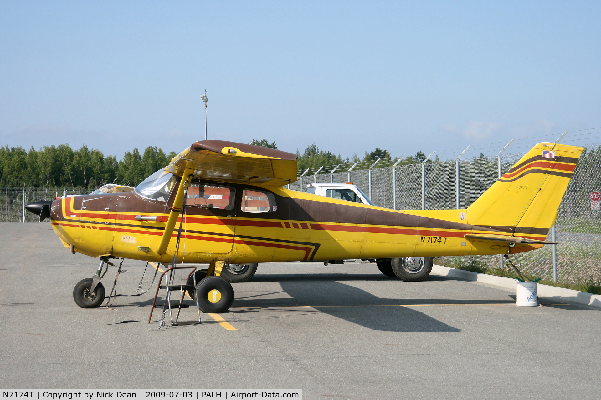 N7174T, 1960 Cessna 172A C/N 46774, PALH