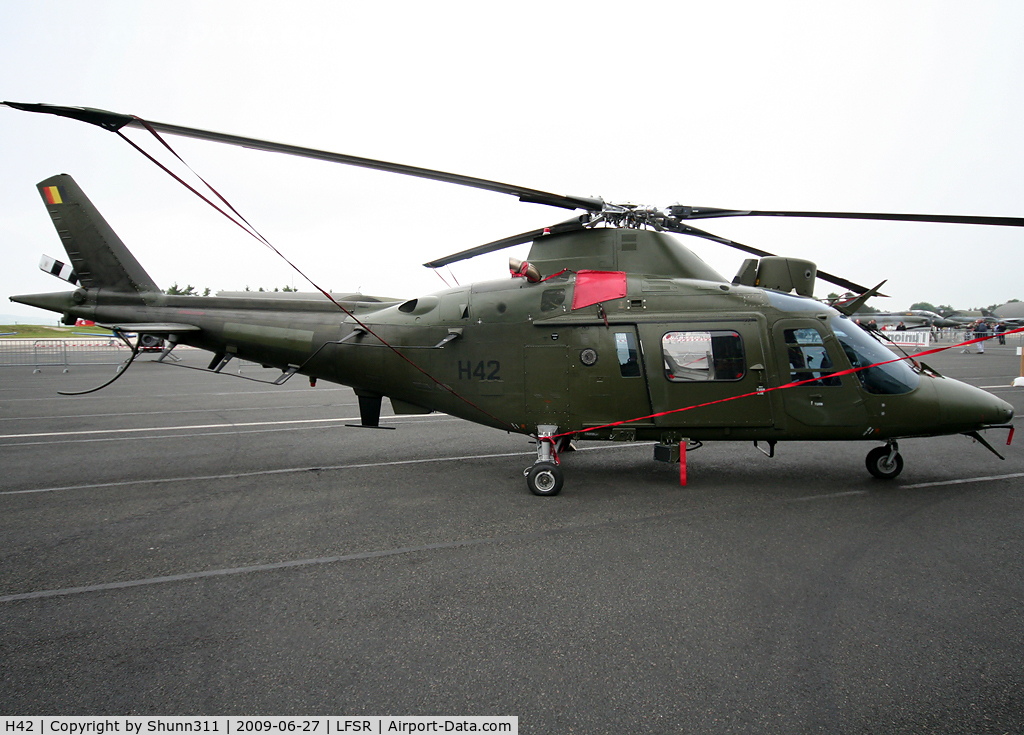 H42, Agusta A-109BA C/N 0342, Displayed during last LFSR Airshow...