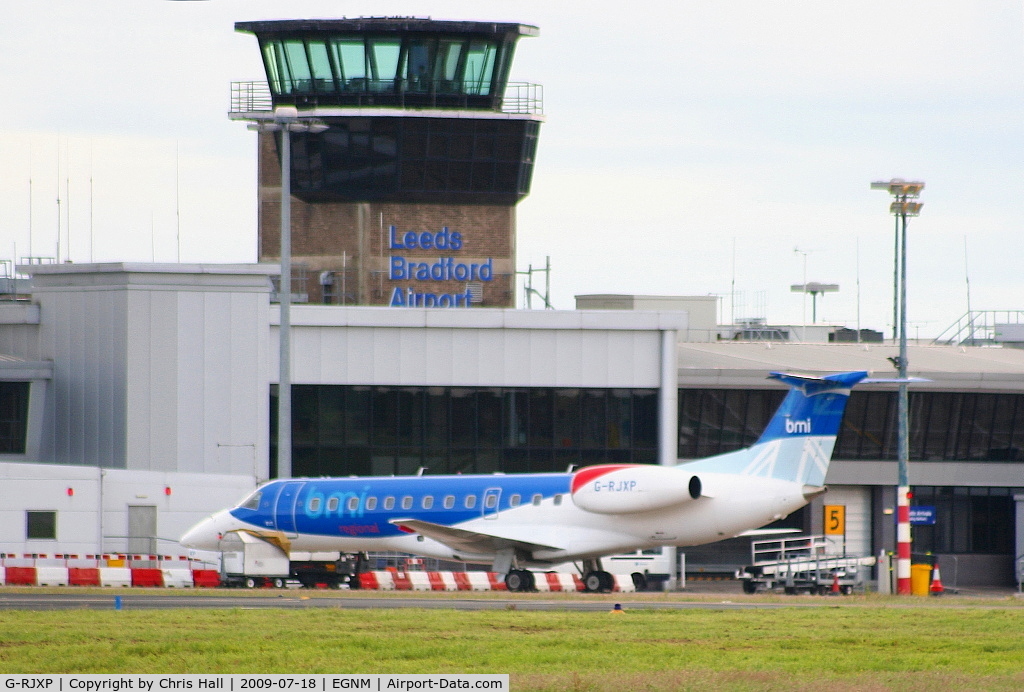 G-RJXP, 2001 Embraer ERJ-135ER (EMB-135ER) C/N 145431, BMI Regional