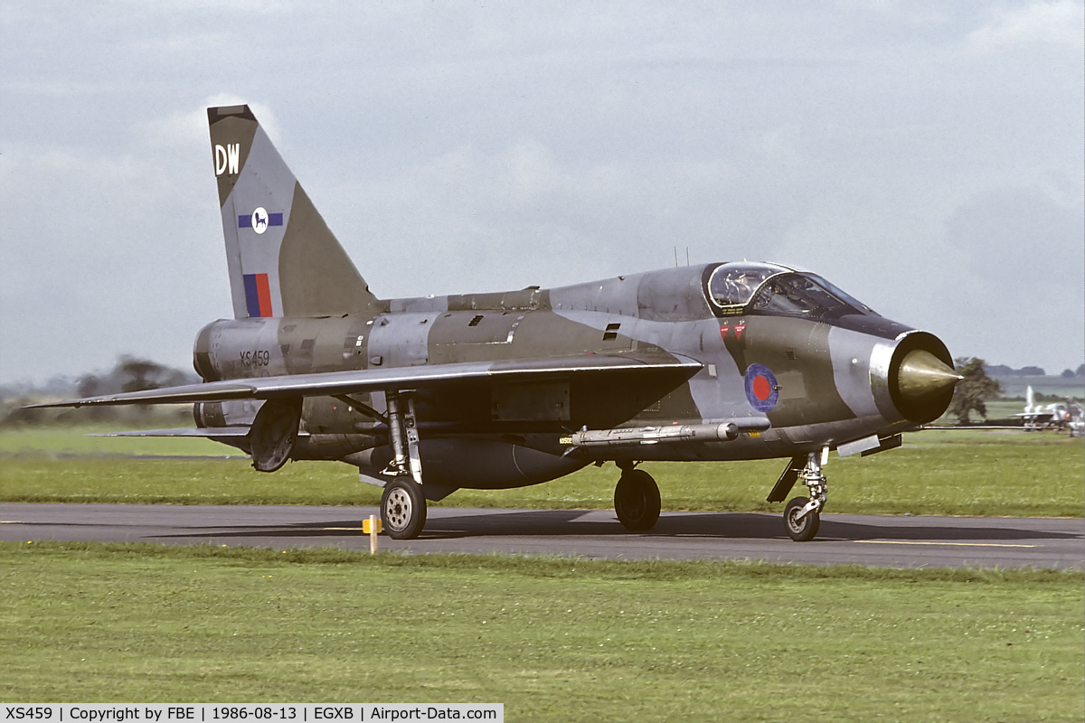 XS459, English Electric Lightning T.5 C/N 95019, RAF Binbrook during the mid eighties