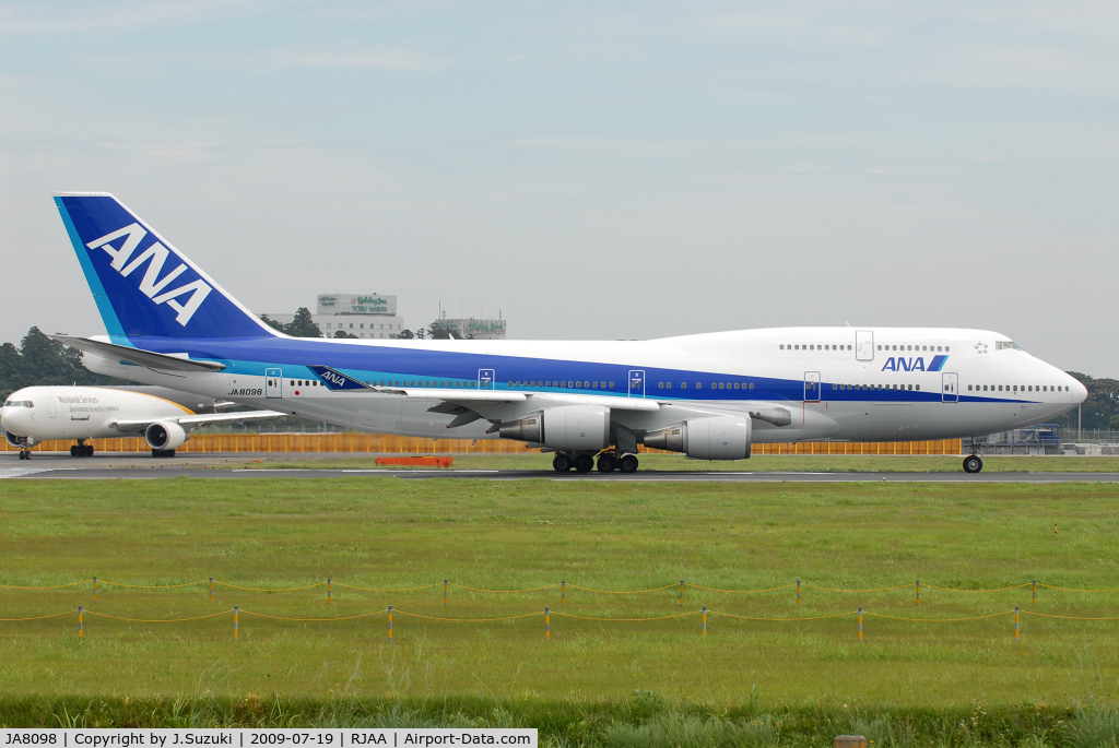 JA8098, 1991 Boeing 747-481 C/N 25207, NH B747-400