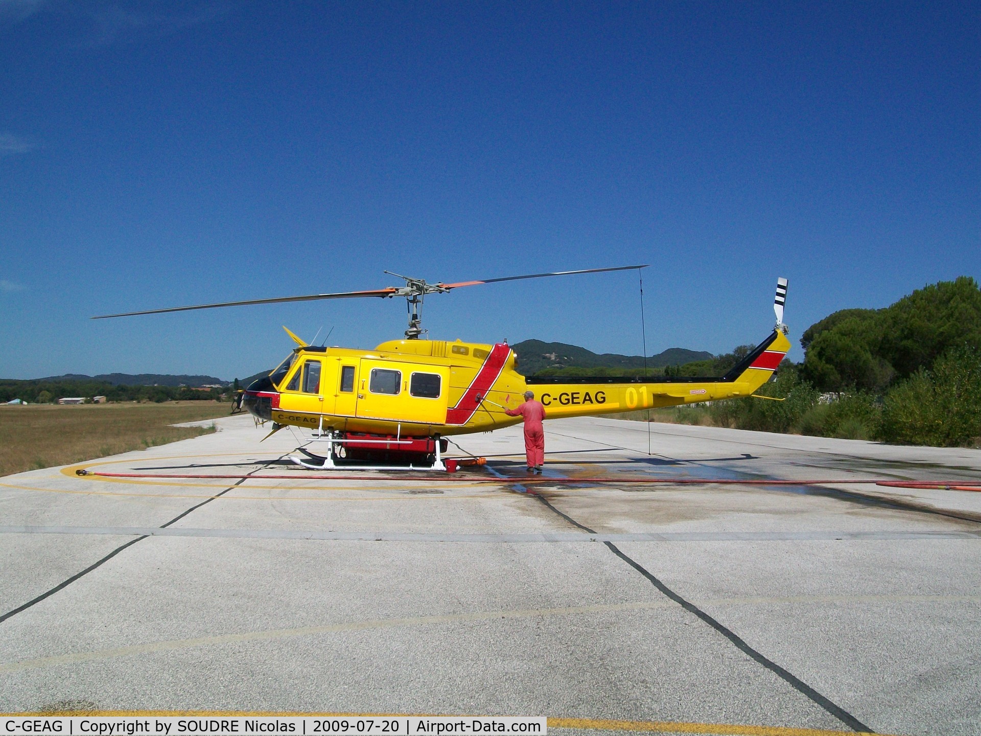 C-GEAG, 1978 Bell 205A-1 C/N 30262, Le CANNET 2009