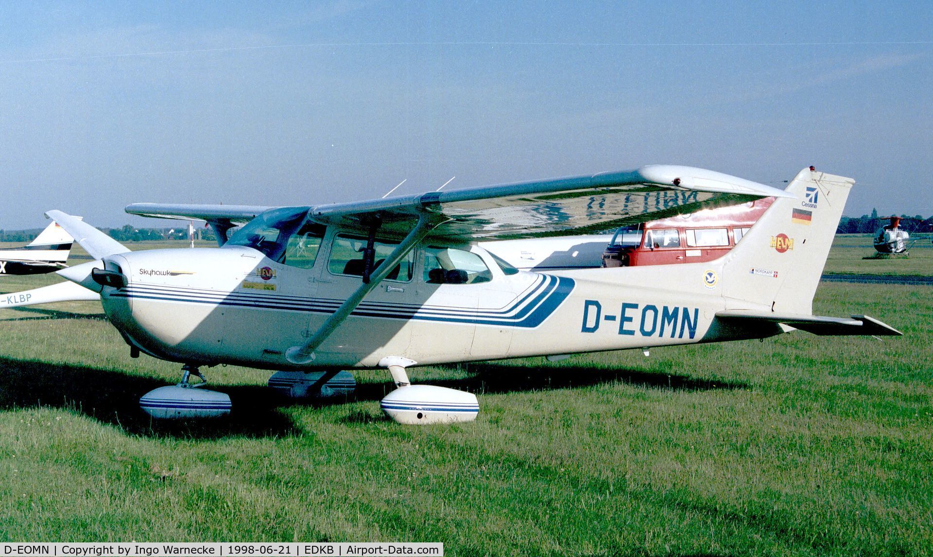 D-EOMN, Cessna 172P C/N 17276594, Cessna 172P Skyhawk at Bonn-Hangelar airfield