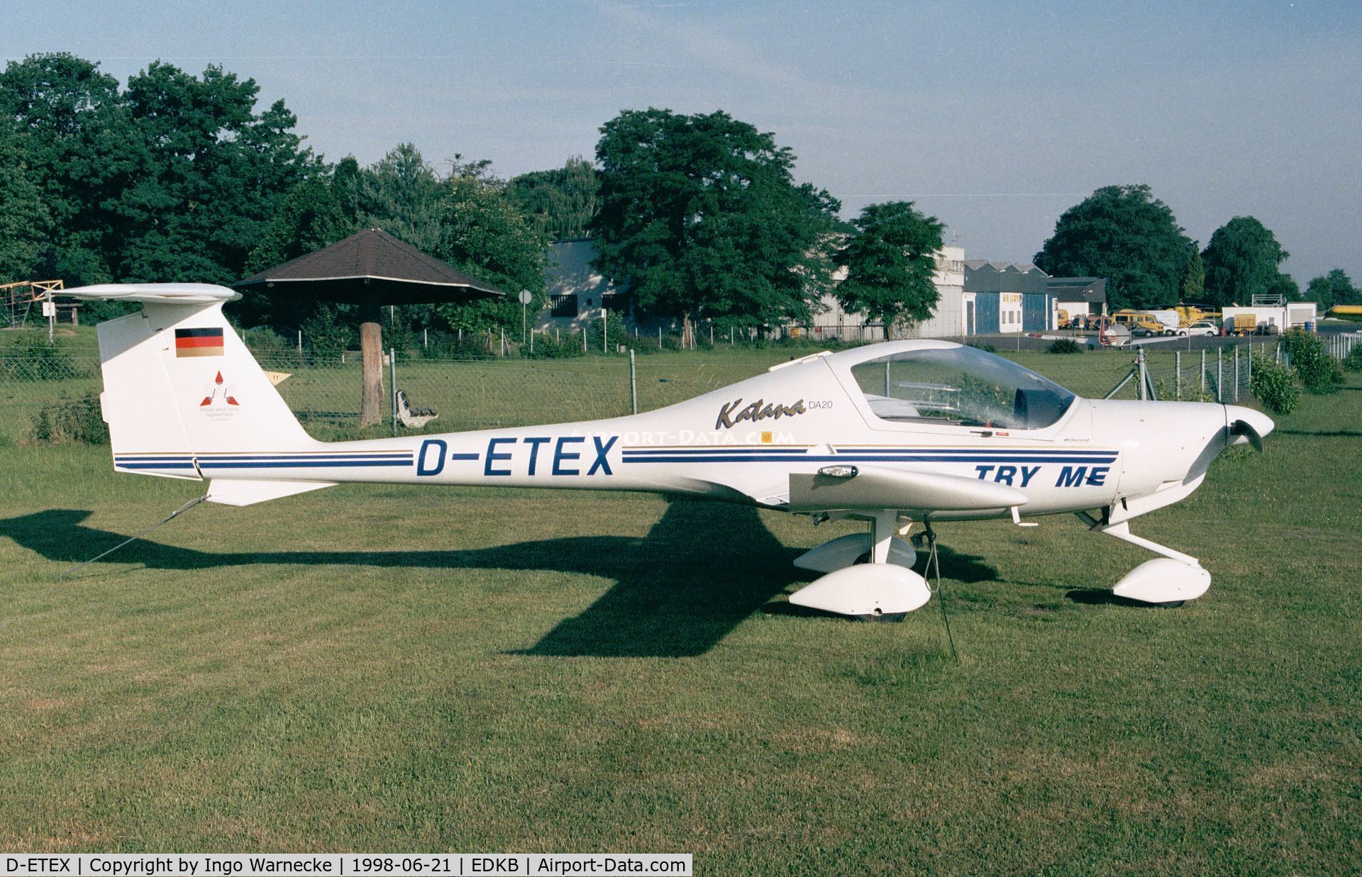 D-ETEX, Diamond DV-20A-1 Katana C/N 10242, Diamond DA-20-A1 Katana at Bonn-Hangelar airfield