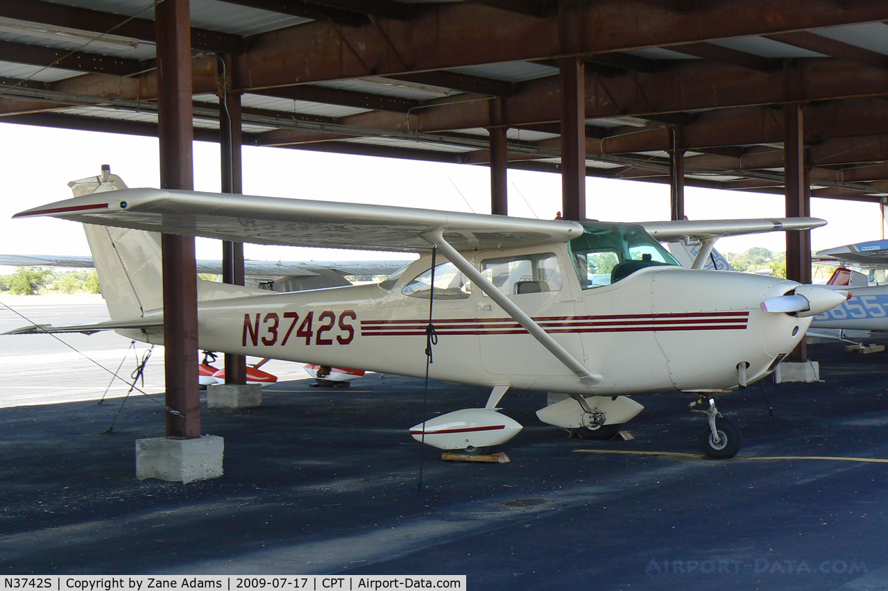 N3742S, 1963 Cessna 172E C/N 17250942, At Cleburne Municipal