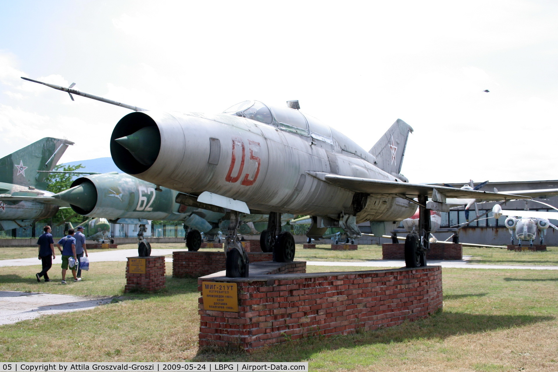 05, 1966 Mikoyan-Gurevich MiG-21US C/N 07685143, Bulgarian Museum of Aviation, Plovdiv-Krumovo (LBPG).