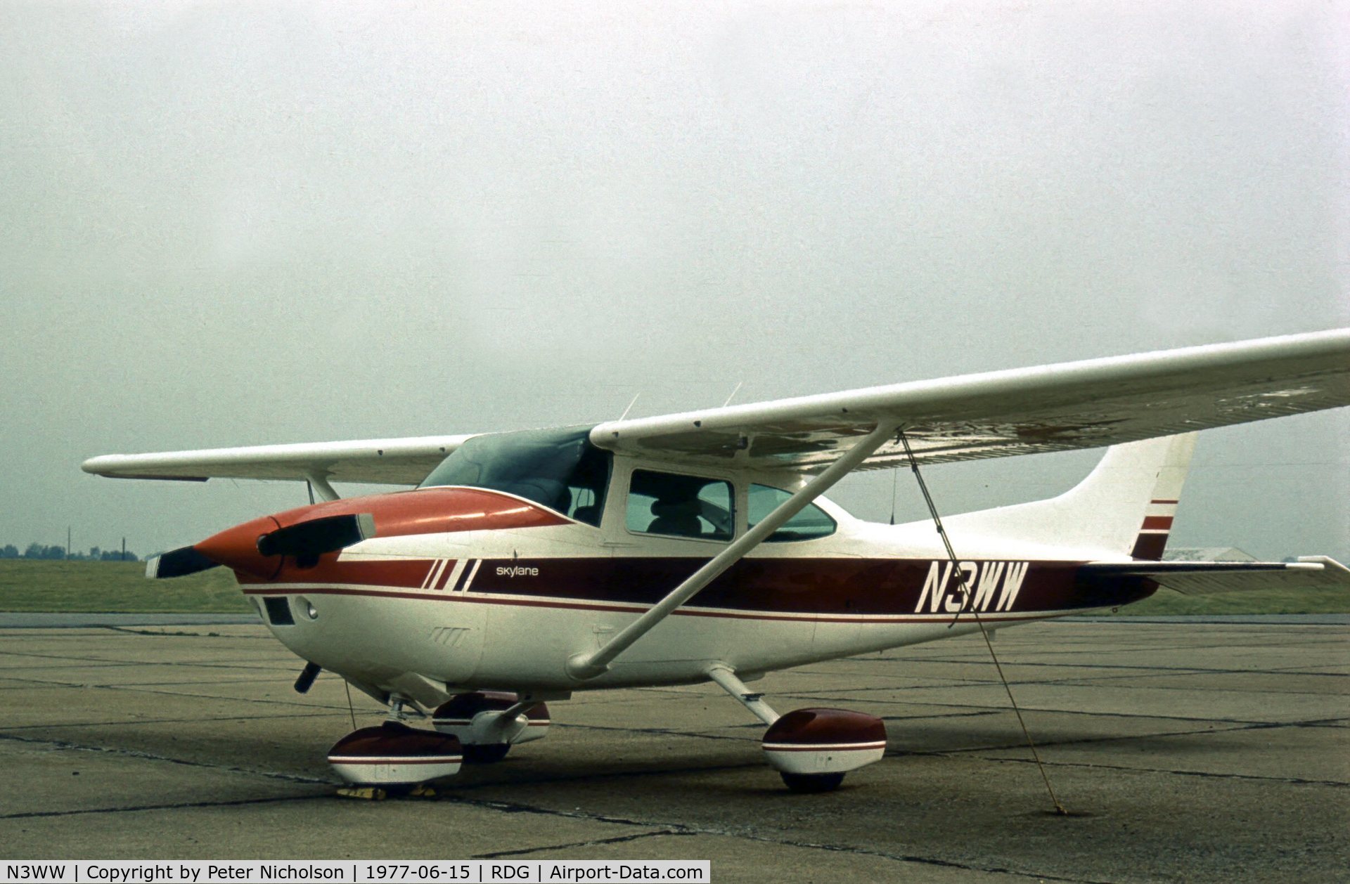 N3WW, Cessna 182 Skylane C/N 18265542, This Skylane was present at the 1977 Reading Airshow.