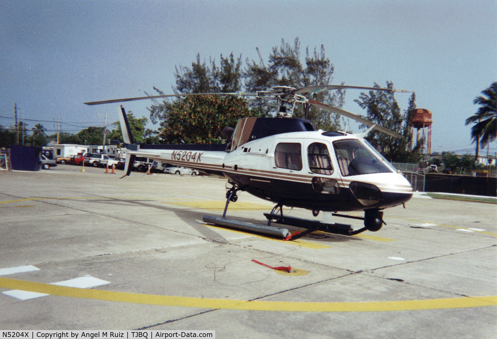 N5204X, 1998 Eurocopter AS-350B-2 Ecureuil C/N 3099, Omaha 04X at Borinquen Air Station (CAMB)