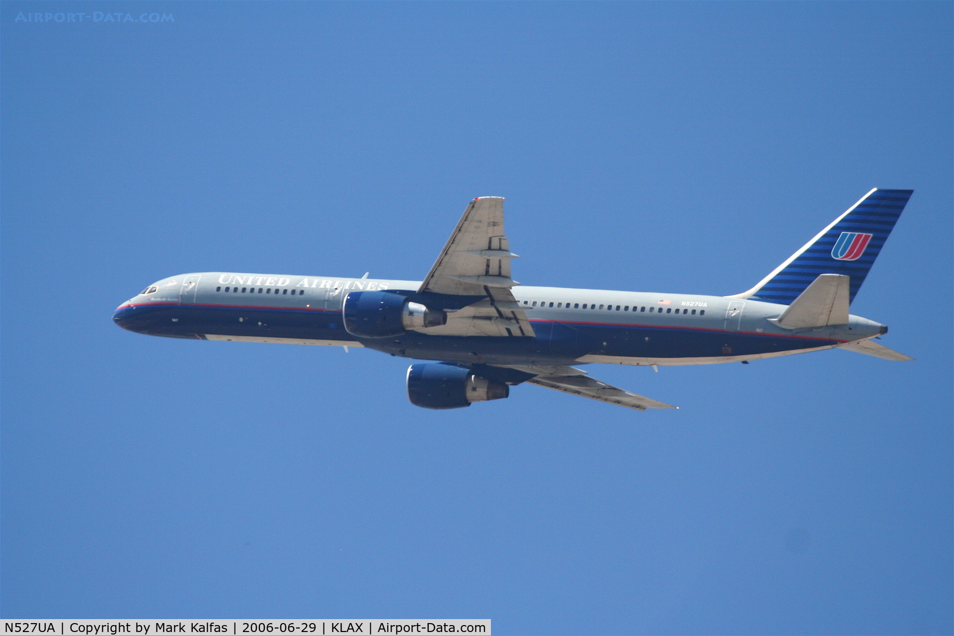N527UA, 1991 Boeing 757-222F C/N 24995, United Airlines Boeing 757-222, N527UA RWY 25R departure KLAX.