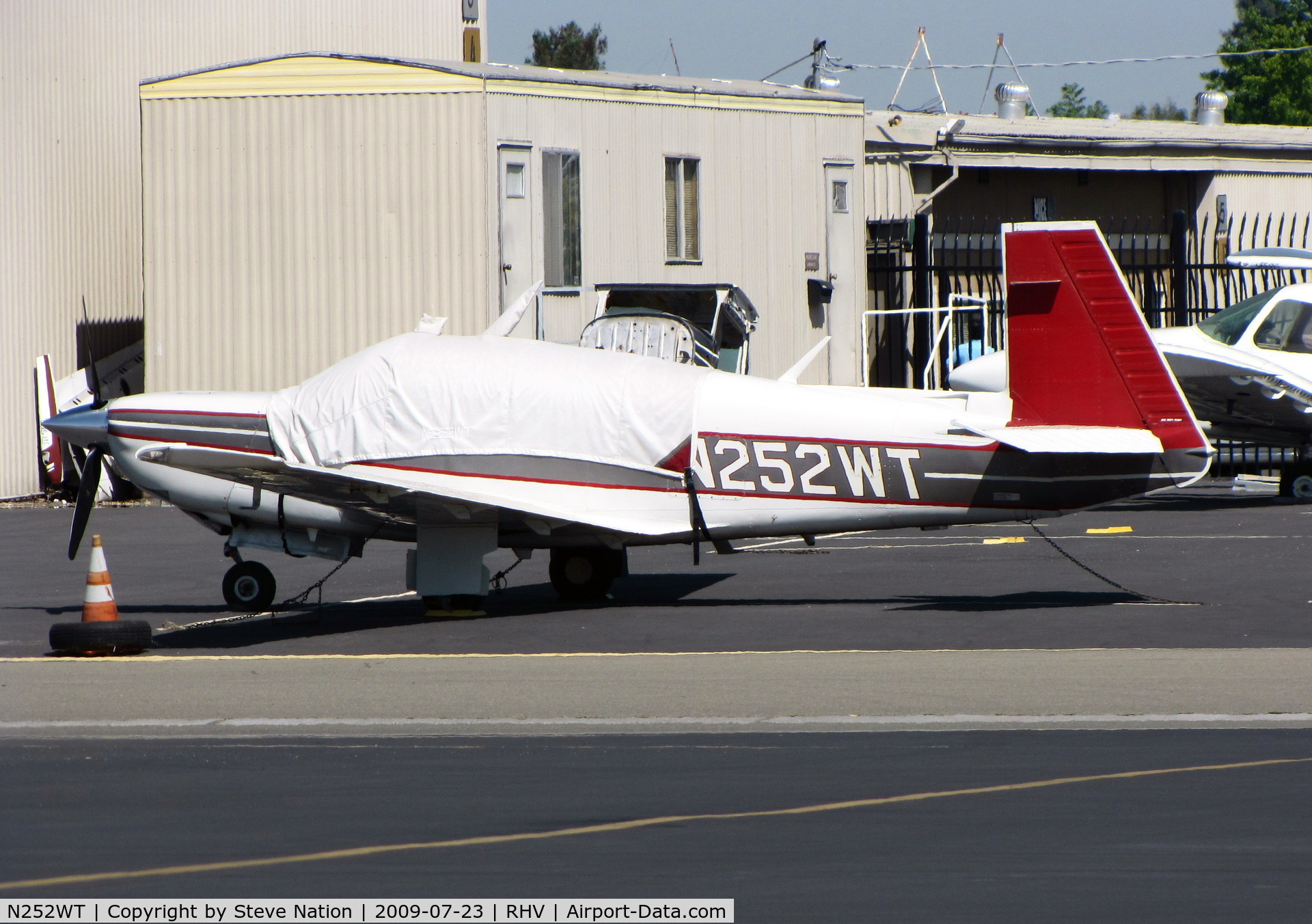 N252WT, Mooney M20K C/N 25-1054, Mooney Aircraft Corp. M20K with cover @ Reid-Hillview (San Jose), CA