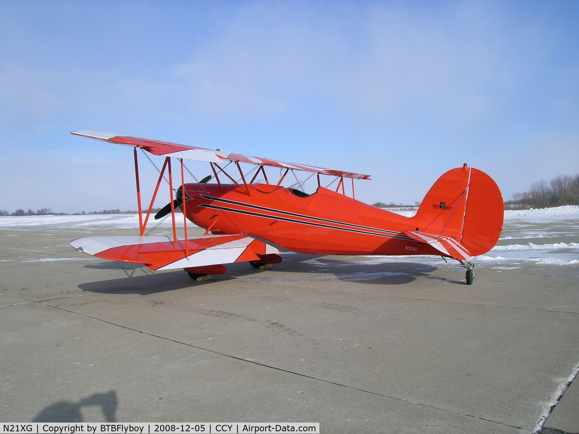 N21XG, 1982 Great Lakes 2T-1A-2 Sport Trainer C/N 1007, on the ramp at Charles City, IA on a very cold and windy day in Dec.