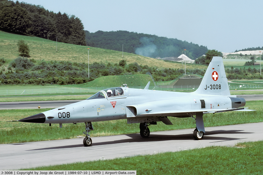 J-3008, 1976 Northrop F-5E Tiger II C/N L.1008, My first trip to Switzerland revealed some pristine aircraft. Many visits to the Alps were to follow...