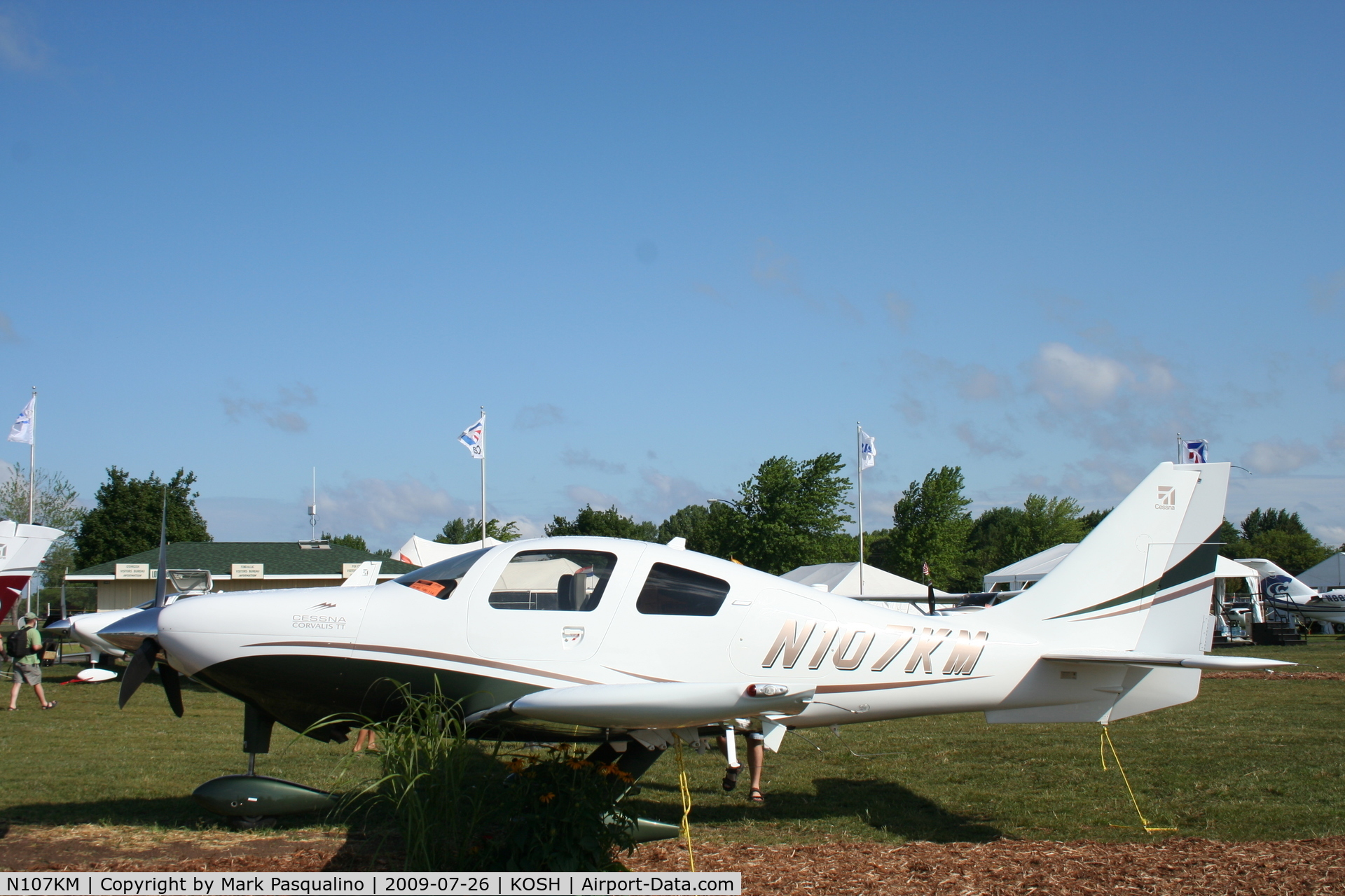 N107KM, Cessna LC41-550FG C/N 411131, Cessna LC41-550FG