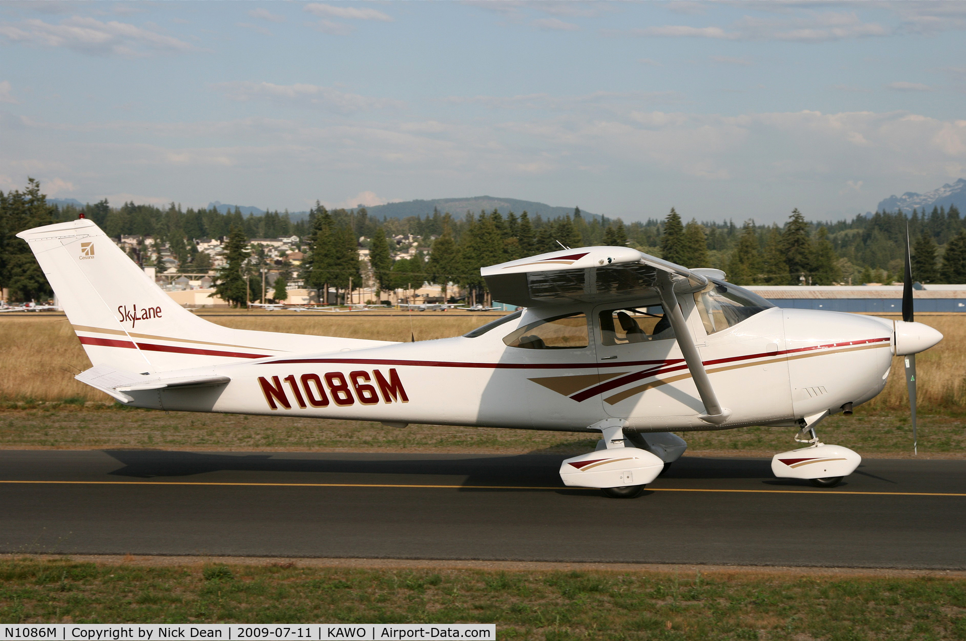 N1086M, 1975 Cessna 182P Skylane C/N 18264222, KAWO