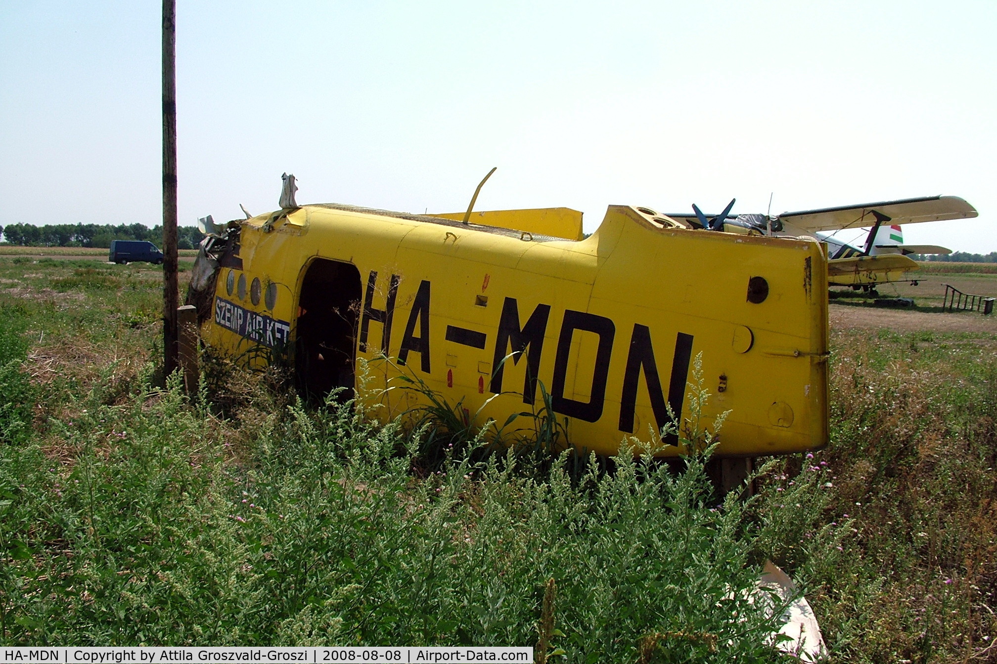 HA-MDN, 1979 PZL-Mielec AN-2R C/N 1G183-21, Nagyszénás agricultural airport. He shattered on the land as a result of a wind-storm in 2006.06.29. Dunaújváros.