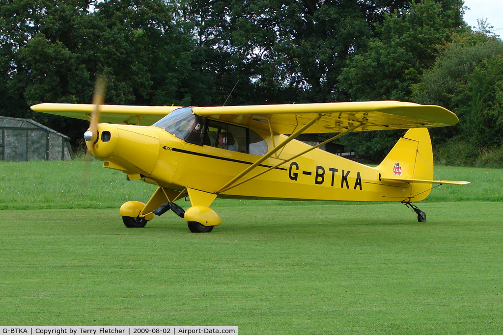 G-BTKA, 1941 Piper J5A Cub Cruiser C/N 5954, 1941 Piper J5A at the 2009 Stoke Golding Stakeout event