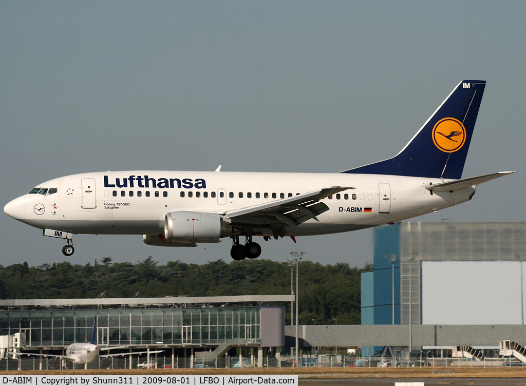 D-ABIM, 1991 Boeing 737-530 C/N 24937, Landing rwy 14L