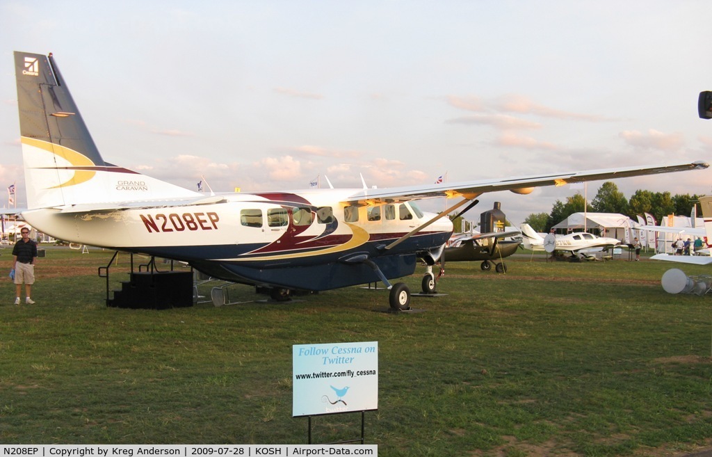N208EP, Cessna 208B C/N 208B2112, EAA Airventure 2009