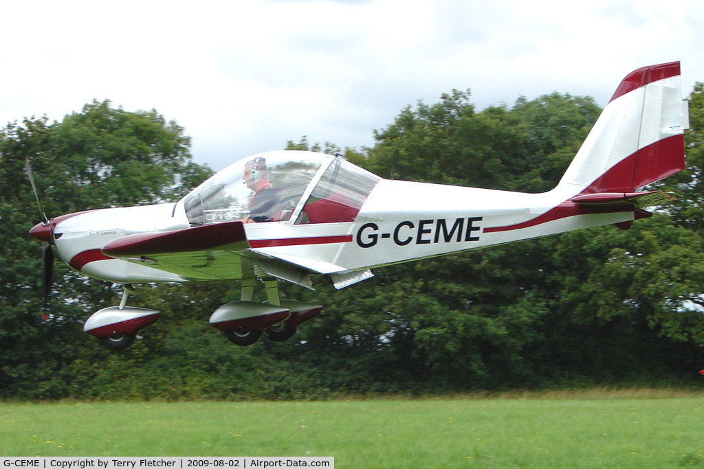 G-CEME, 2007 Aerotechnik EV-97 Eurostar C/N PFA 315-14632, EV-97 Eurostar at the 2009 Stoke Golding Stakeout event