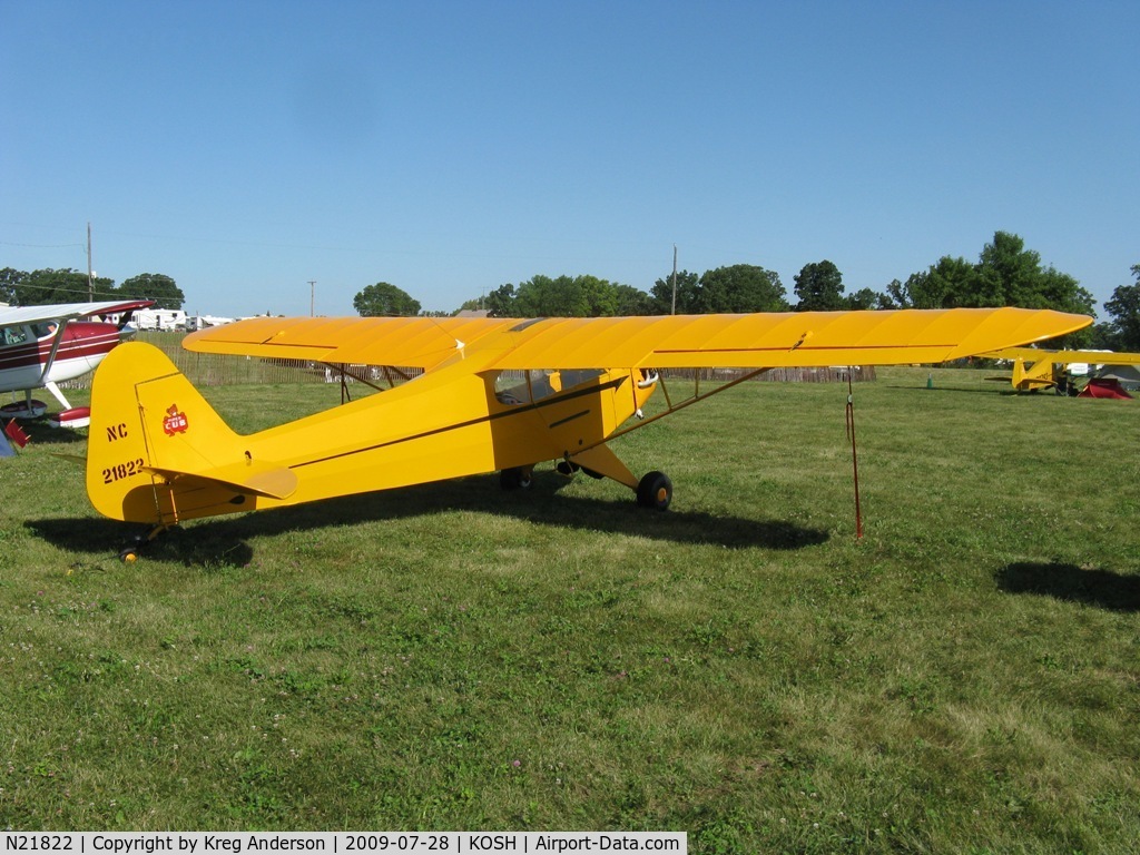 N21822, 1938 Piper J3C-65 Cub Cub C/N 2604, EAA Airventure 2009
