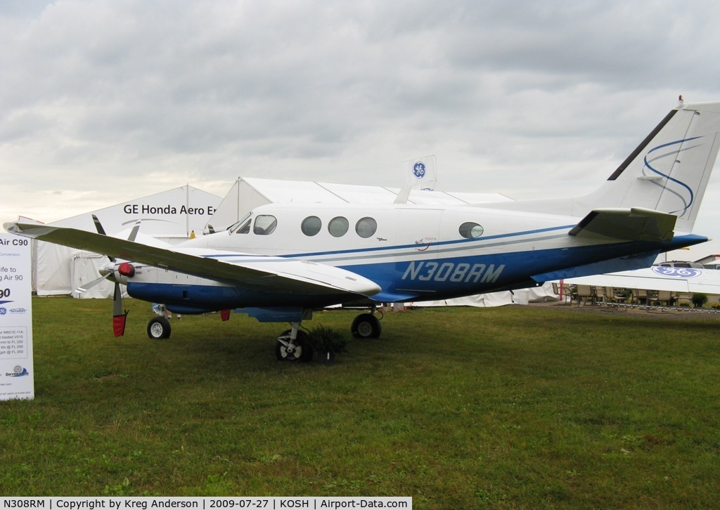N308RM, 1974 Beech C90 King Air C/N LJ-628, EAA Airventure 2009