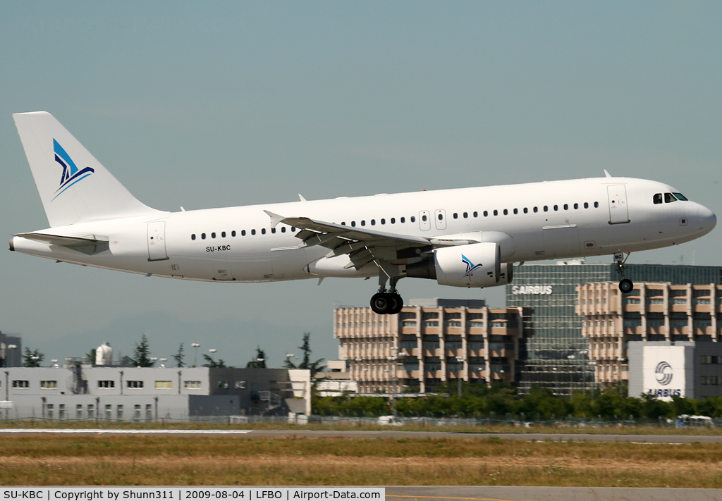 SU-KBC, 2003 Airbus A320-214 C/N 2123, Landing rwy 32R with partial c/s and no titles... New in the fleet at this date ;)
