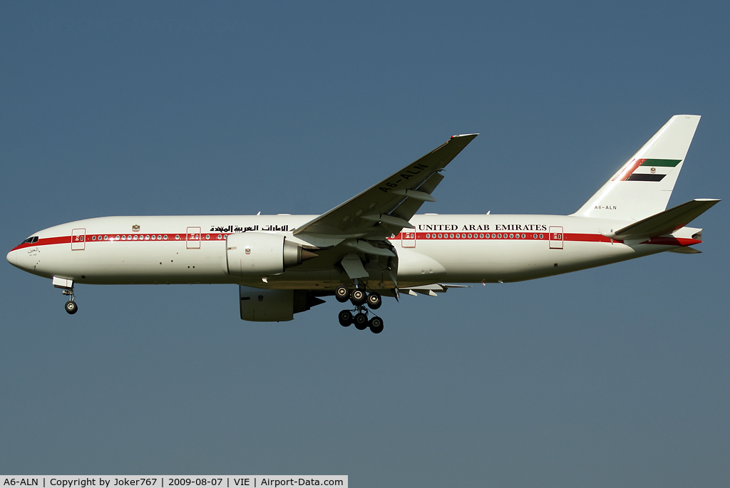 A6-ALN, 1999 Boeing 777-2AN/ER C/N 29953, United Arab Emirates Boeing 777-2AN(ER)