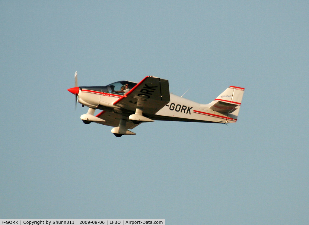 F-GORK, Robin DR-400-140B Major C/N 2286, Go around over rwy 32L