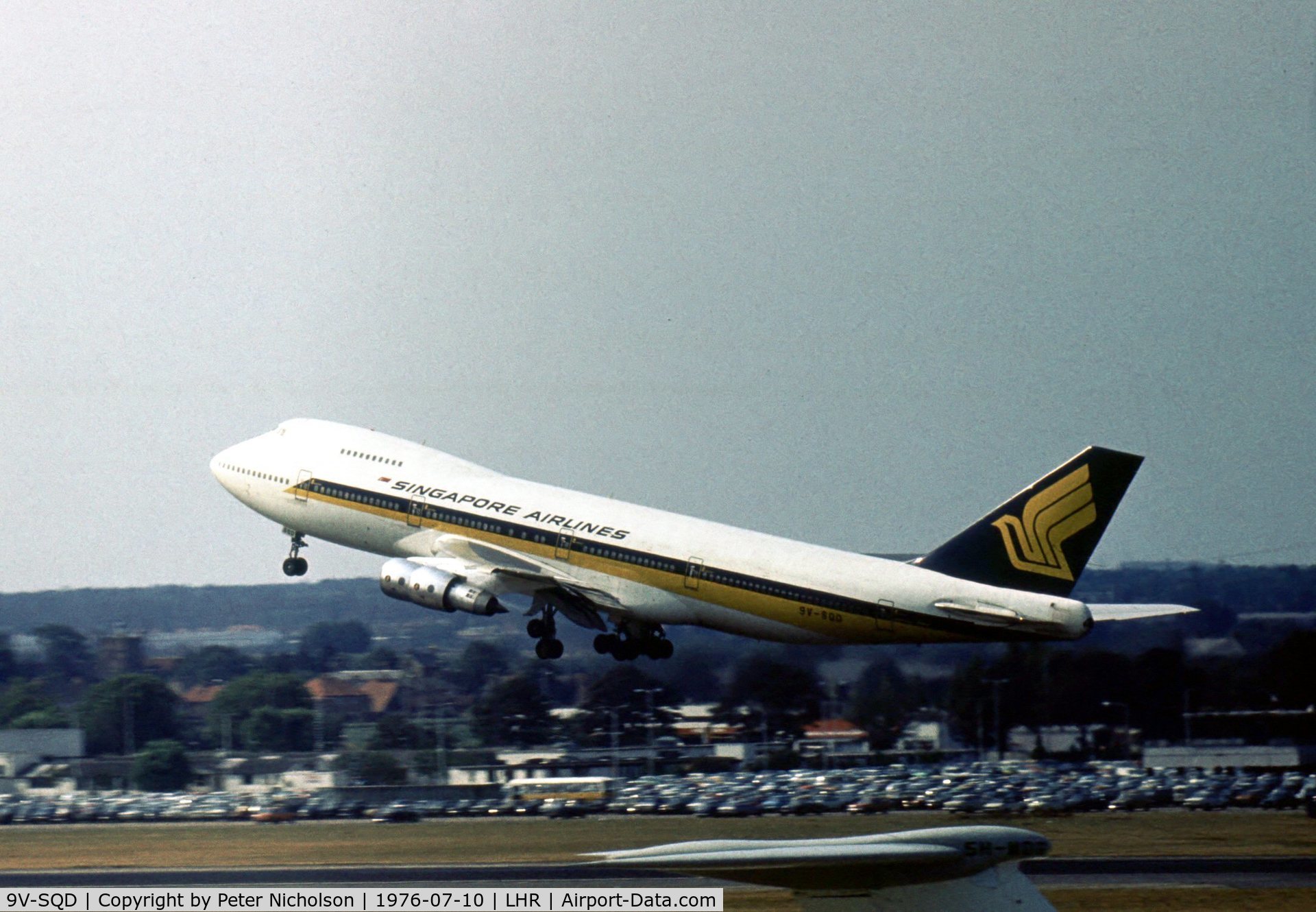 9V-SQD, 1975 Boeing 747-212B C/N 21048, Boeing 747-212B of Singapore Airlines departing London Heathrow in the Summer of 1976.
