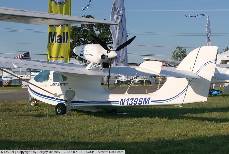 N139SM, 2007 Airmax SeaMax M-22 C/N 41LSA, EAA AirVenture 2009