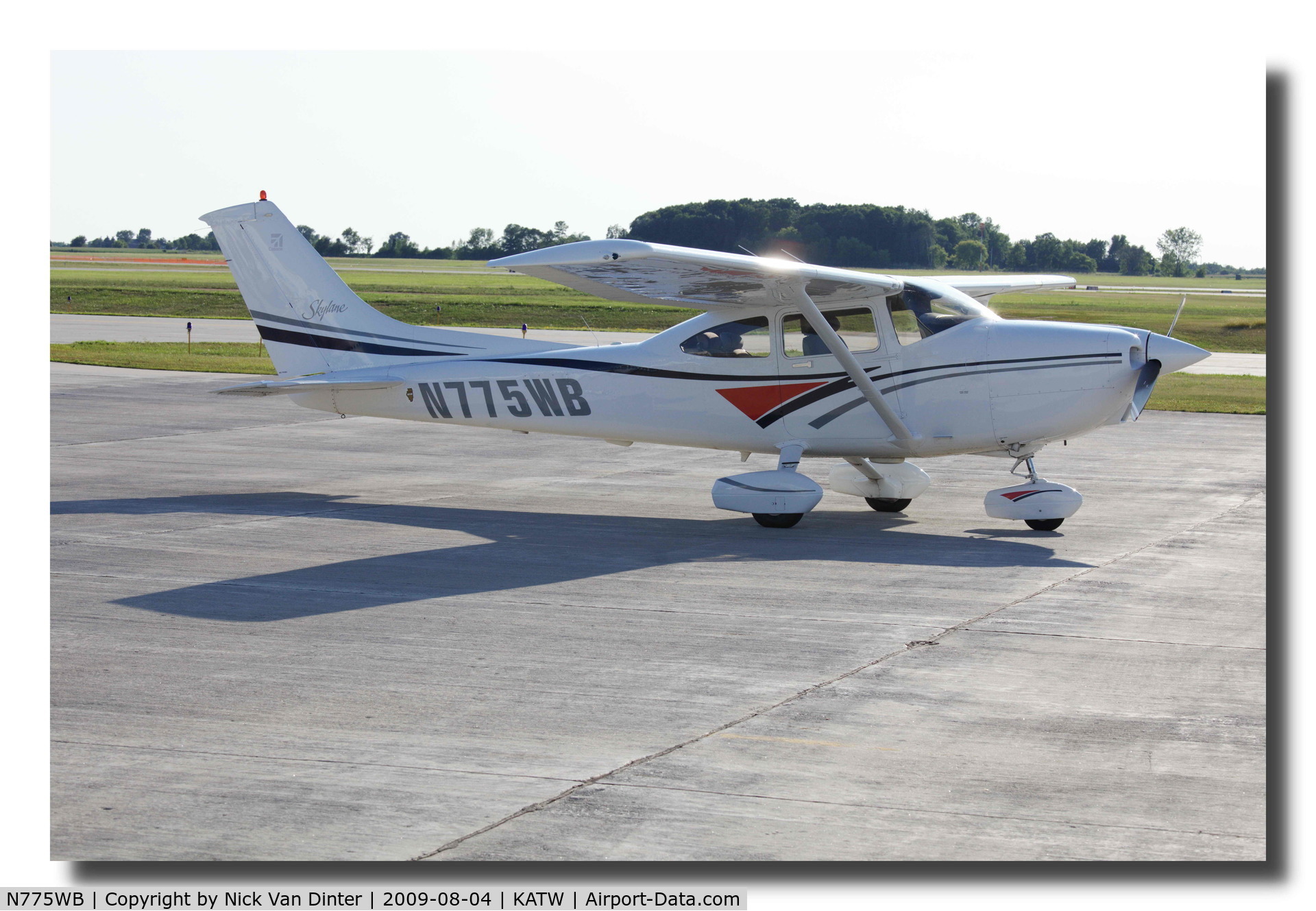N775WB, 1998 Cessna 182S Skylane C/N 18280134, 1998 Cessna 182S