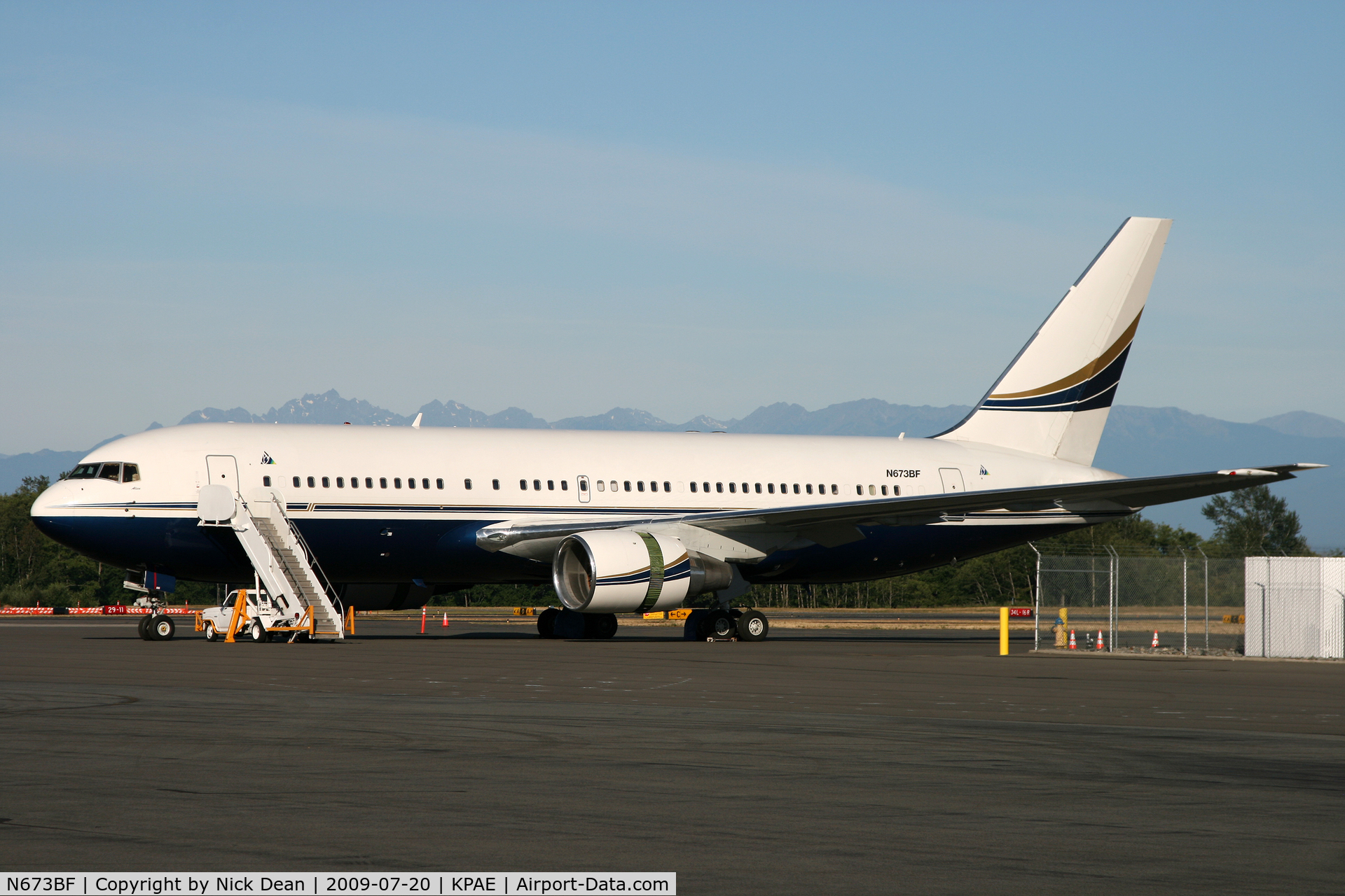 N673BF, 1986 Boeing 767-238 C/N 23402, KPAE