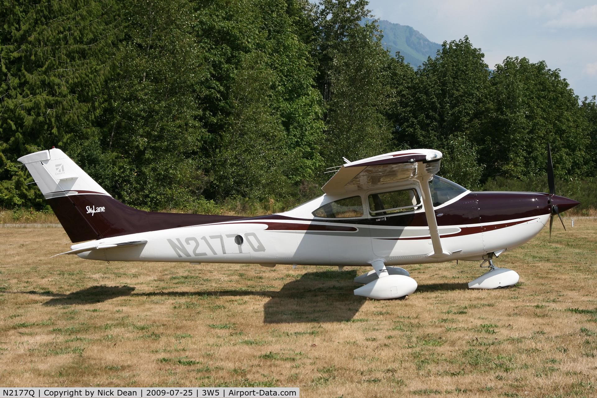 N2177Q, 2004 Cessna 182T Skylane C/N 18281347, 3W5