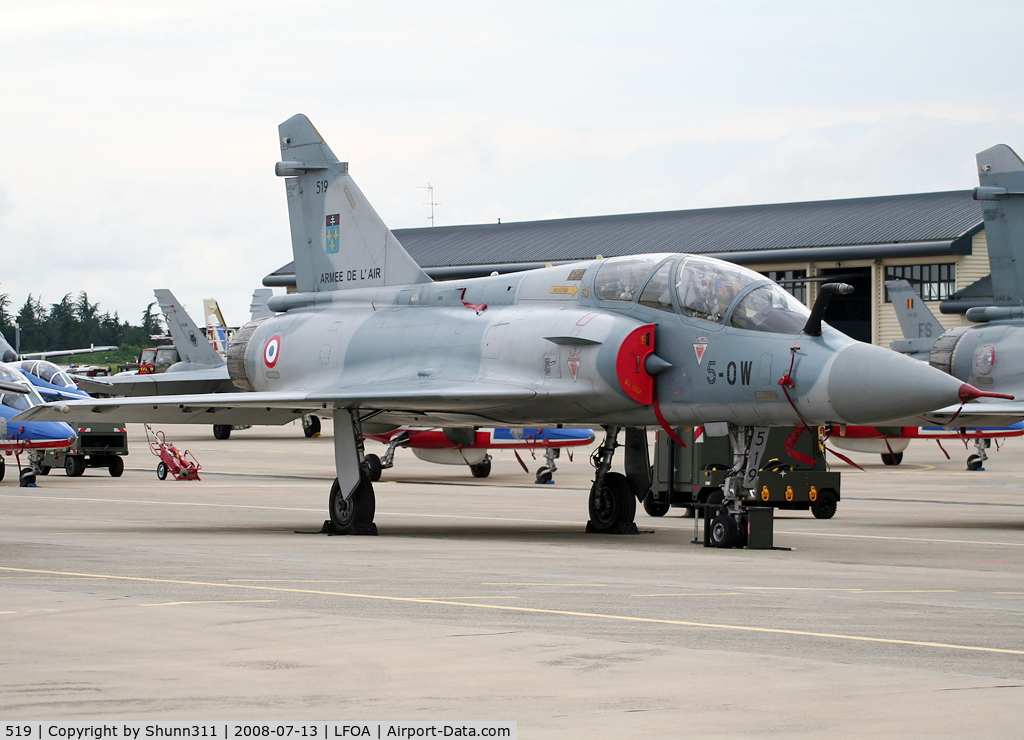 519, Dassault Mirage 2000B C/N 224, Used as a demo during LFOA Airshow 2008