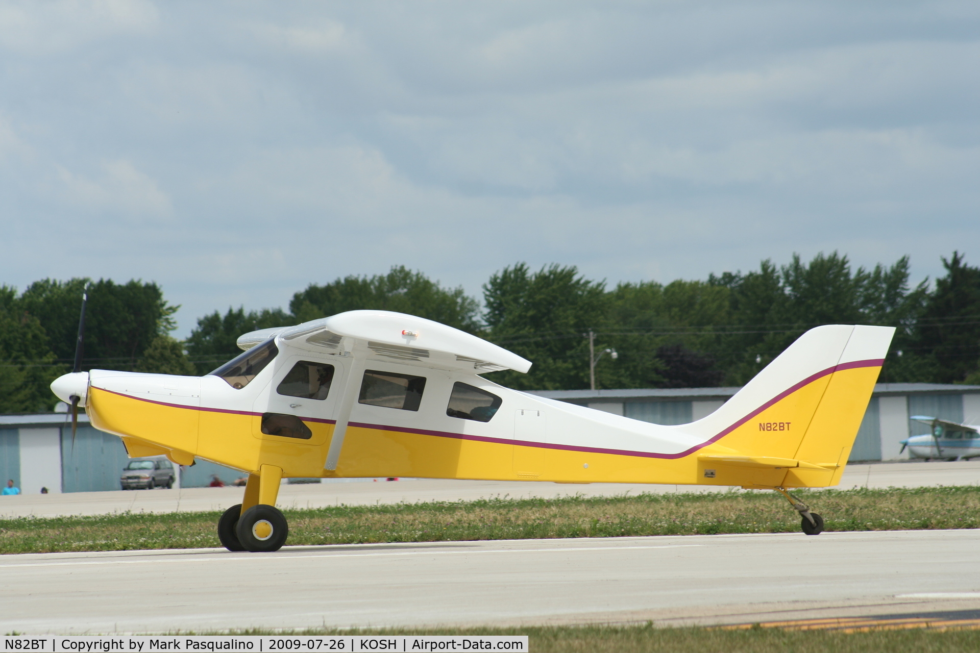 N82BT, 2004 Aerocomp Comp Air 6 WB C/N 97153, CA6-WB