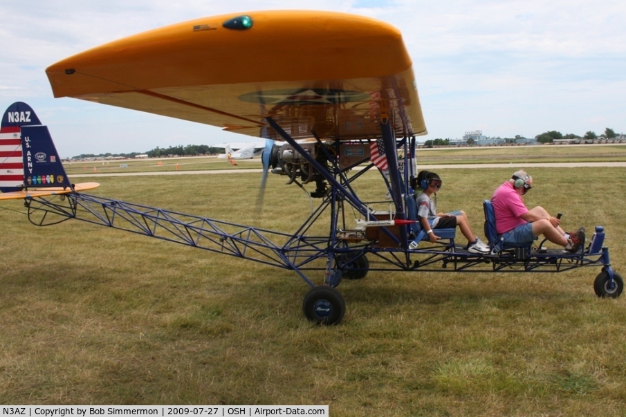 N3AZ, 1998 Breezy RLU-1 C/N JD1, Not a lot to hang onto.  Airventure 2009 - Oshkosh, Wisconsin