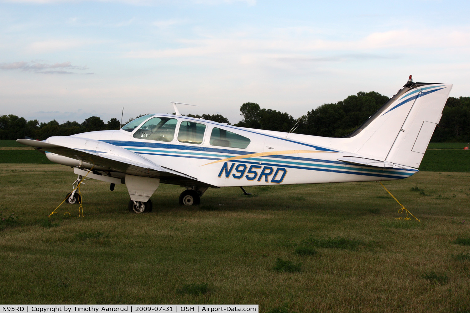 N95RD, 1965 Beech 95-B55 Baron Baron C/N TC-827, 1965 Beech 95-B55 (T42A), c/n: TC-827