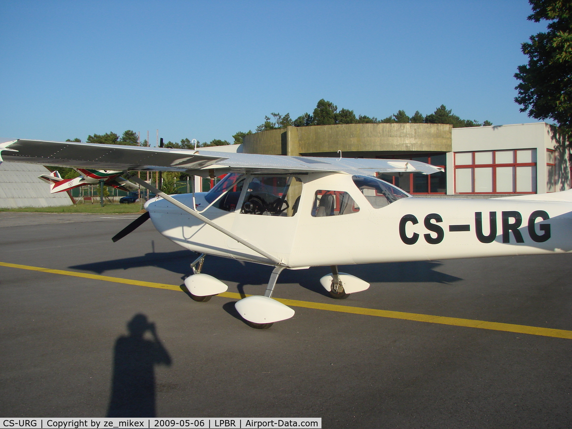 CS-URG, Ibis Magic GS-700 C/N 00-00-00, Ibis plane, a new ultralight generation at Braga my home base.