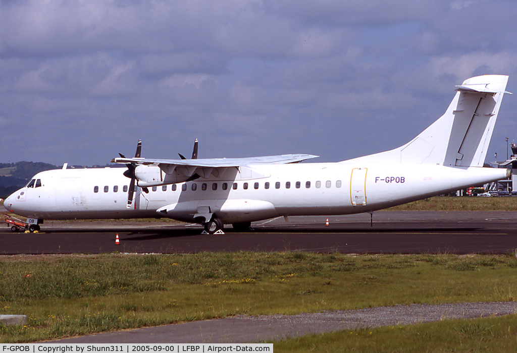 F-GPOB, 1990 ATR 72-202 C/N 207, Parked at the Cargo apron