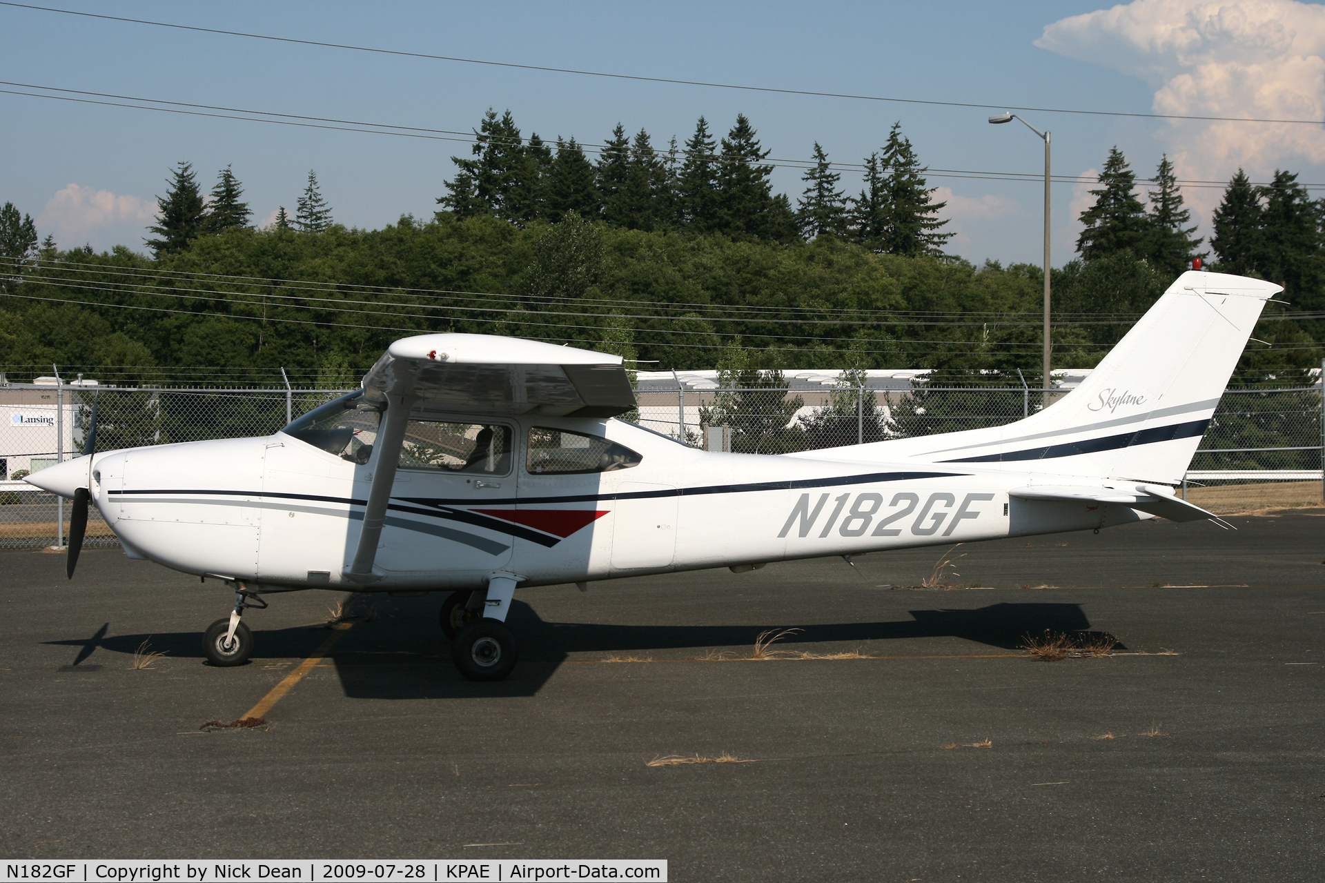 N182GF, Cessna 182S Skylane C/N 18280058, KPAE