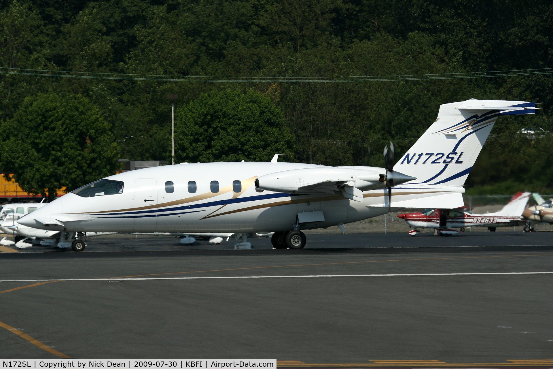 N172SL, 2007 Piaggio P-180 C/N 1141, KBFI