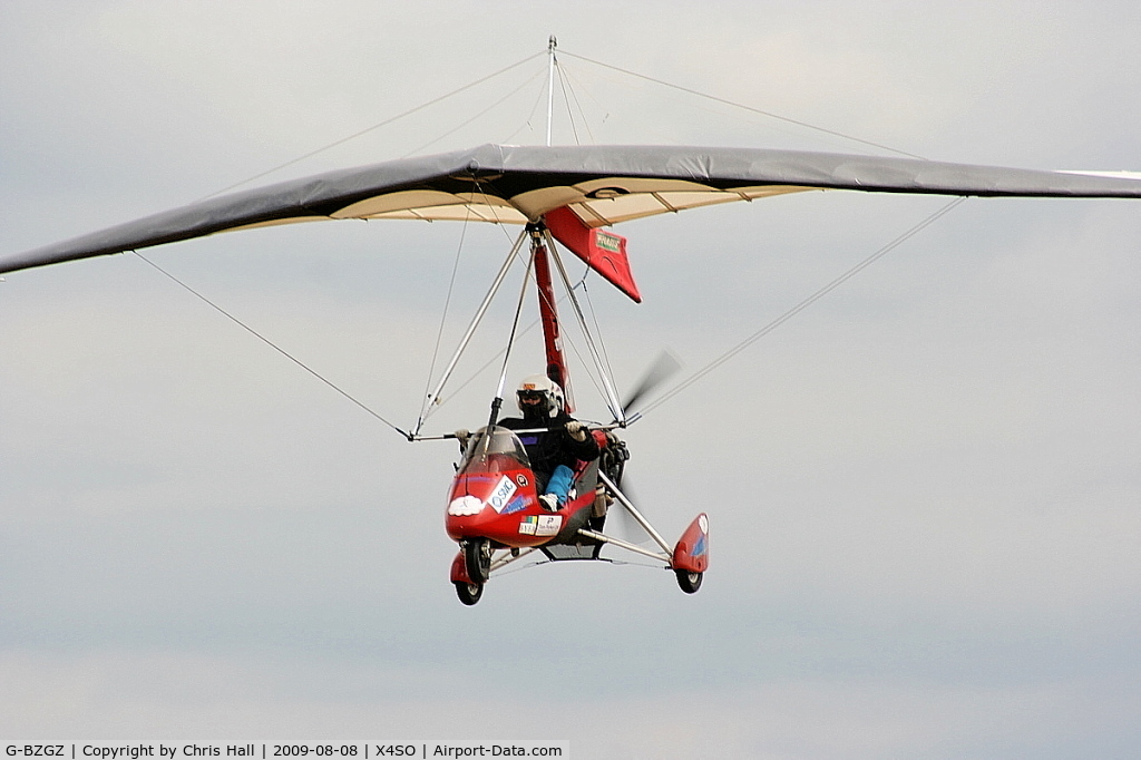 G-BZGZ, 2000 Pegasus Quantum 15-912 C/N 7674, Ince Blundell Micro light flyin