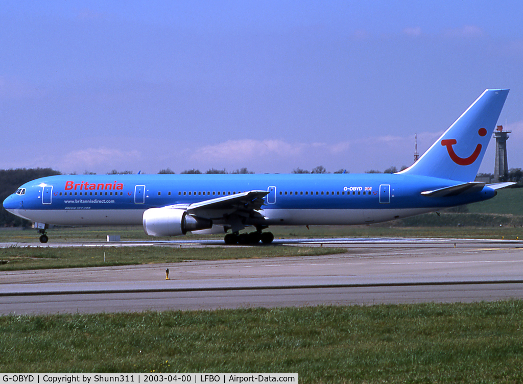 G-OBYD, 1997 Boeing 767-304/ER (BCF) C/N 28042, Lining up rwy 14L in World of TUI c/s