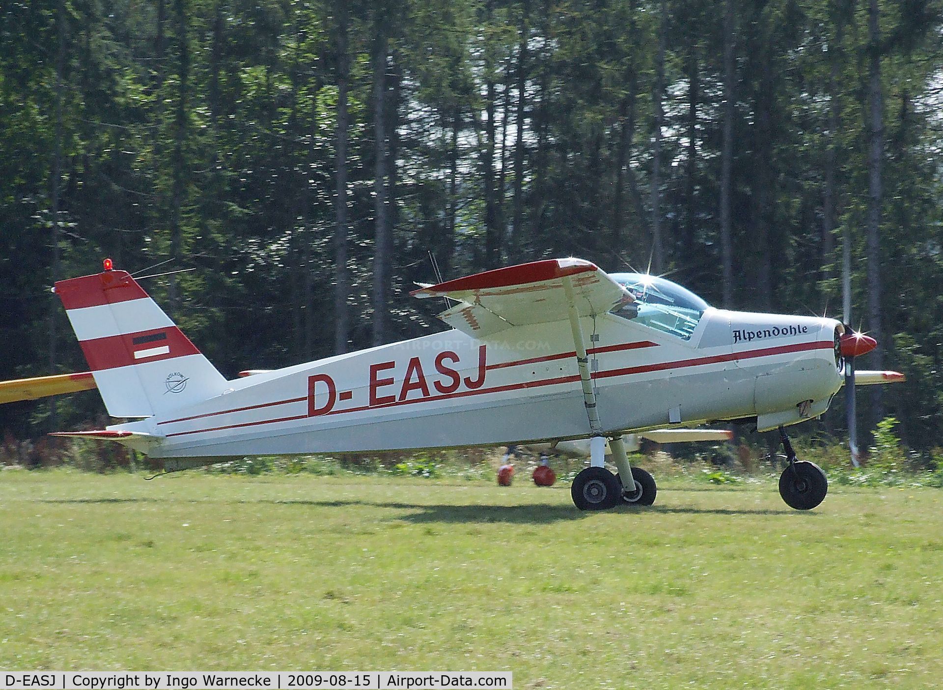 D-EASJ, 1969 Bolkow Bo-208C Junior C/N 695, Bölkow Bo 208C Junior at the Montabaur airshow 2009