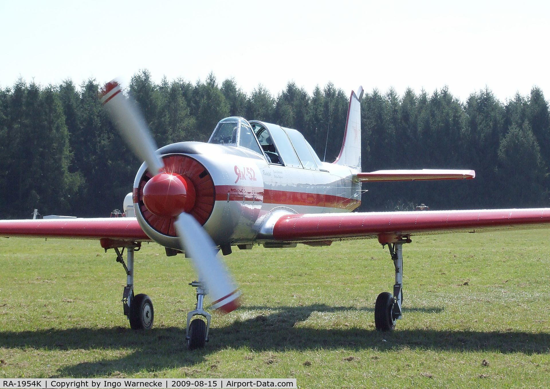 RA-1954K, 1987 Yakovlev Yak-52 C/N 877714, Yakovlev Yak-52 at the Montabaur airshow 2009