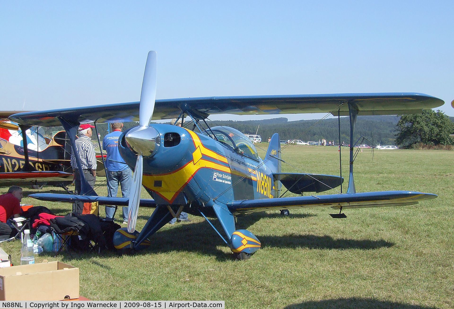 N88NL, 1988 Christen Pitts S-2B Special C/N 5147, Christen Pitts S-2B at the Montabaur airshow 2009