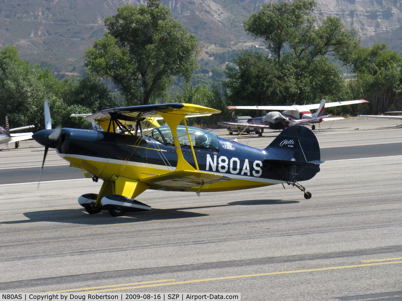 N80AS, 1992 Pitts S-2B Special C/N 5244, 1992 Pitts Aerobatics S-2B, Lycoming AEIO-540, S-turns taxi to Rwy 22t