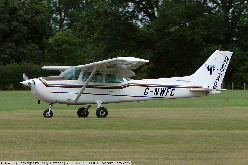 G-NWFC, 1985 Cessna 172P C/N 172-76305, Cessna 172P at Headcorn