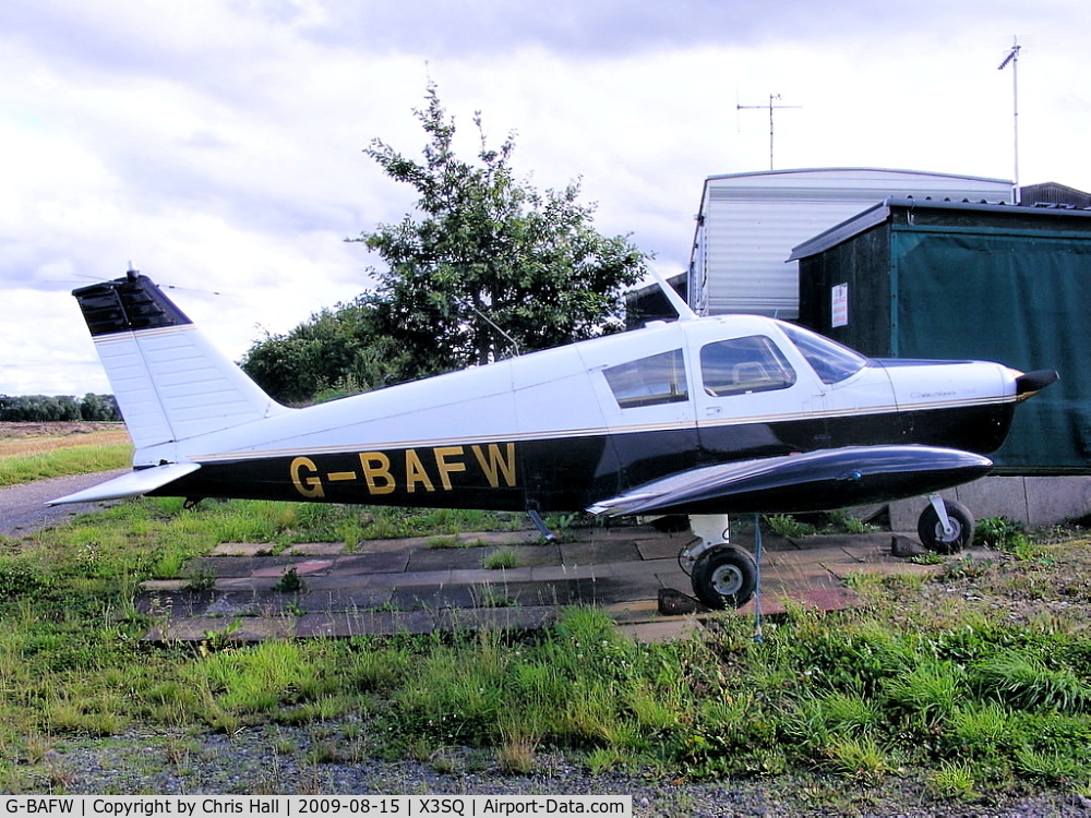 G-BAFW, 1965 Piper PA-28-140 Cherokee C/N 28-21050, privately owned, Previous ID: PH-NLT