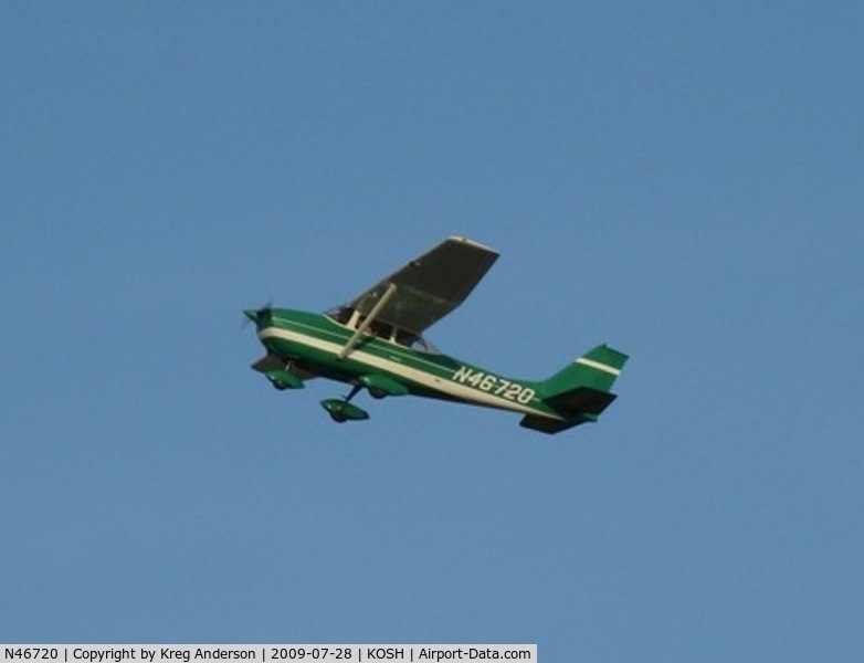 N46720, 1968 Cessna 172K Skyhawk C/N 17257451, EAA Airventure 2009